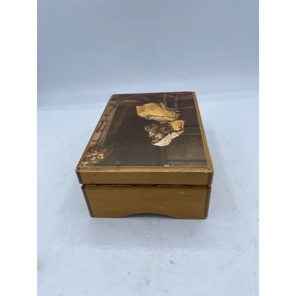 Vintage 1950-1980 Willits Inc Walnut Box W/Sankyo 23 Keynote Comb